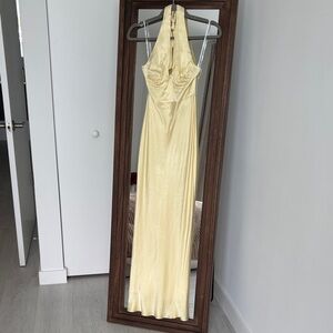 Shona Joy Yellow Halter Gown (size 0) Like New